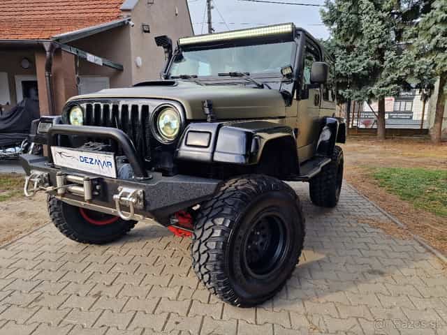JEEP Wrangler ARB 4.0 Sahara A/T4 180k (benzín)