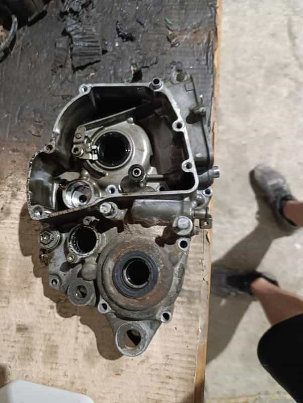 Predám náhradné diely