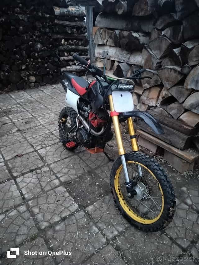 Cross locin lifan 250ccm