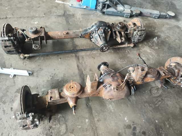 Nápravy Nissan patrol y60 rozpredám na náhradné diely