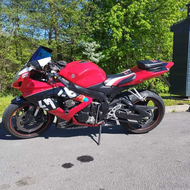 SUZUKI GSXR600 k7