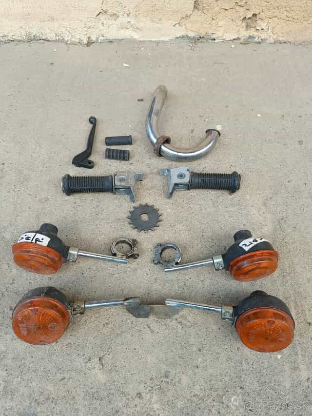 Nahradne diely na Simson