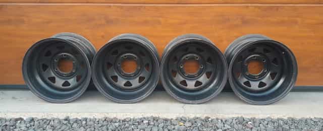 Predam plechove disky Triangular 6 x 139.7