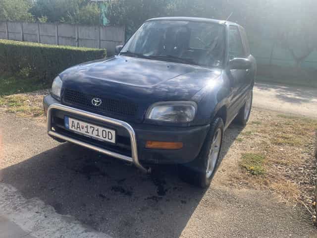 Toyota Rav-4..2,0i benzin 4x4