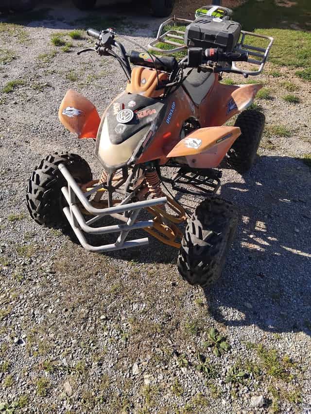 štvorkolka atv 125