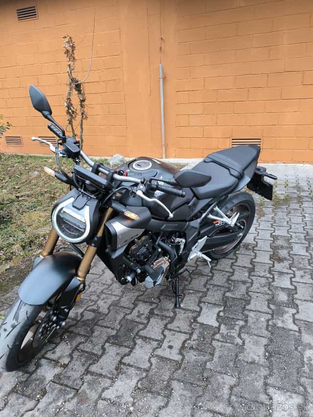 Honda CB 650R e-clutch