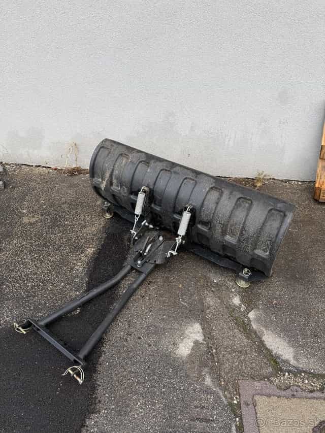 Radlica na sneh pre štvorkolku.