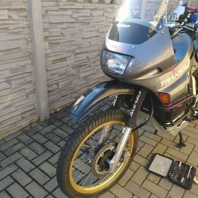✴️✴️ Honda transalp -plexi GIVI+deflektor✴️✴️..