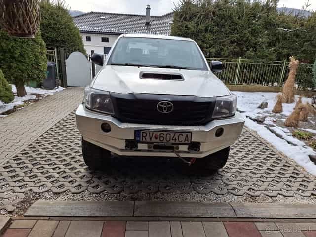 Toyota Hilux 2,5 D-4D,r.v  2012
