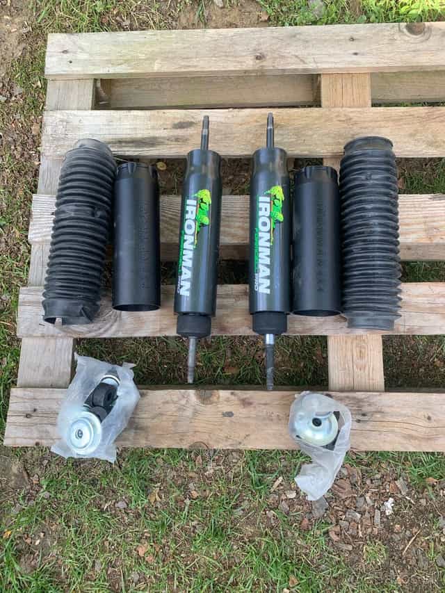 Ironman predné tlmiče Nissan Patrol/ Toyota Land Cruiser