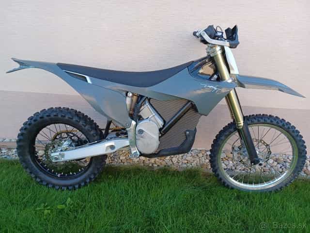 Stark Varg EX Enduro