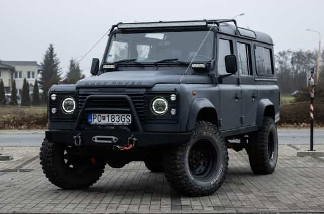 Land Rover Defender 110 SW, 90kW, (2007)