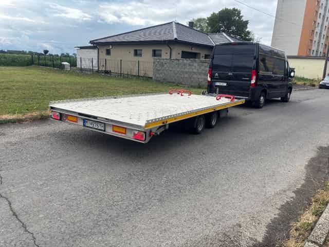 Predám hliníkový autoprepravník Gromex 2700 kg