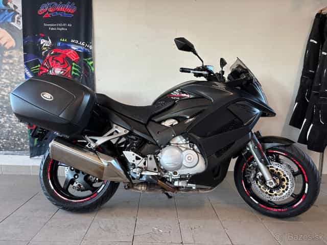 Honda VFR800X CrossRunner