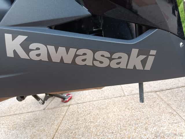 KAWASAKI NINJA 300