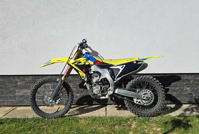 Suzuki rmz 250 r.v. 2024