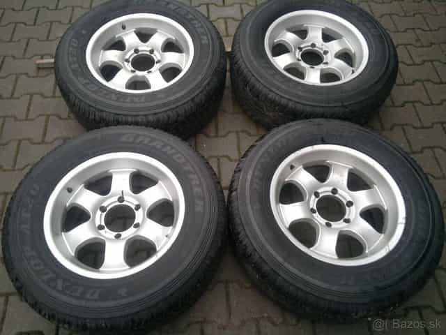 Elektrony Toyota Land Cruiser 6x139,7 r17, letne 4x4 pneu 26