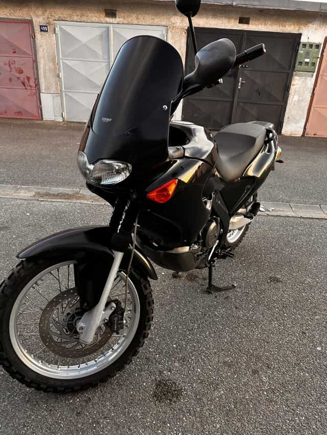 Aprilia pegaso 650ie 2003
