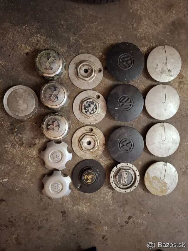 Pukličky 5eur Ks  Pajero  Golf jetta  Land Cruiser