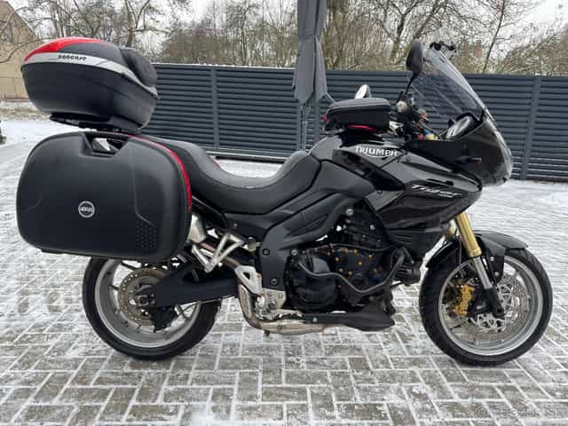 Triumph Tiger 1050