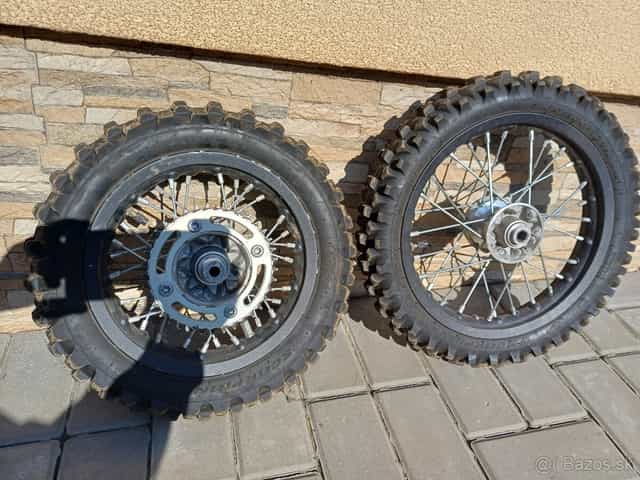 Male kolesa ktm sx50