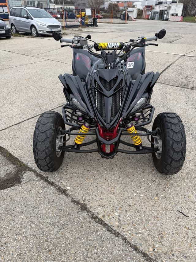 Yamaha raptor YFM 700R