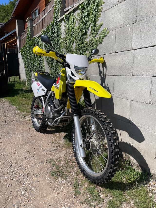 Suzuki DR 350s
