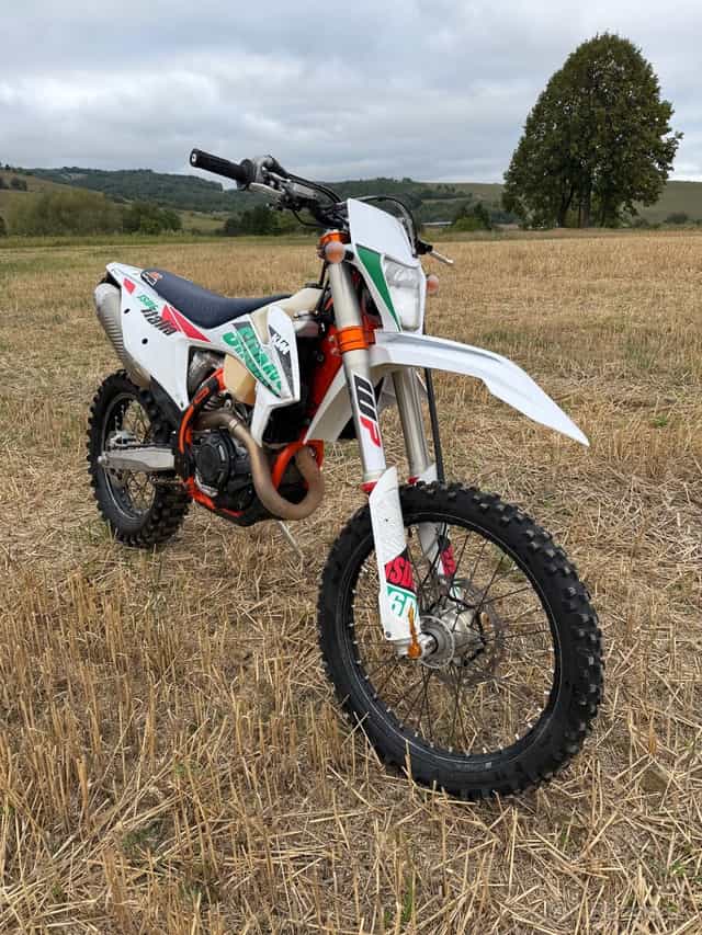 Ktm exc-f 450 six days