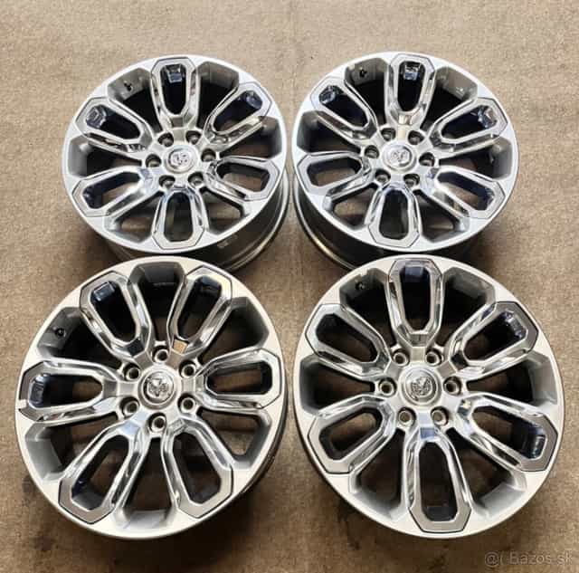 6x129.7 R20 Dodge RAM 1500 5Gen. 2022 Originál Alu - TOP
