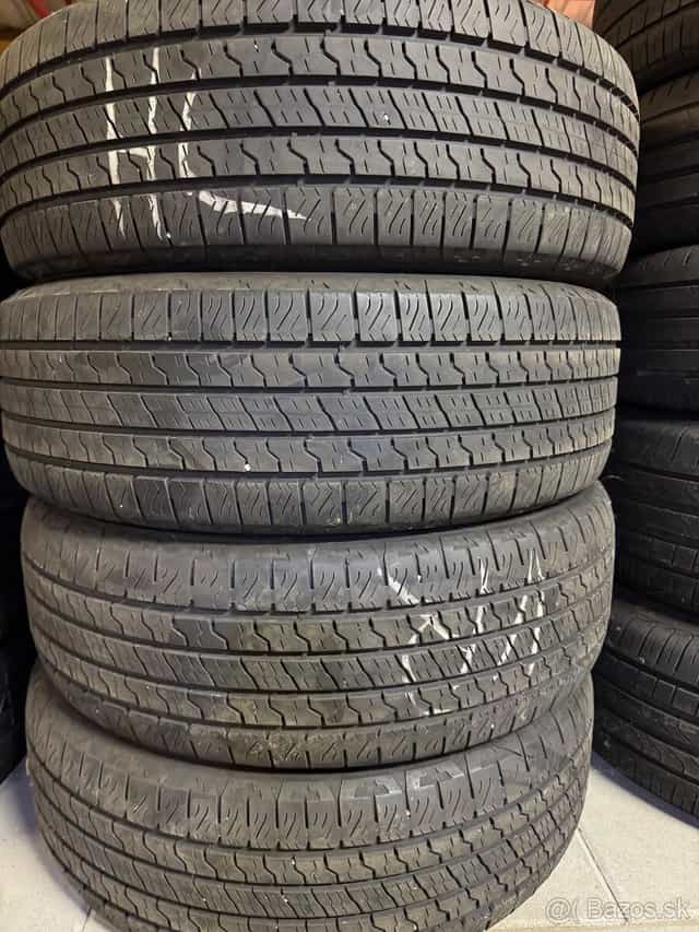 Goodyear 255/65 R18 celoročné