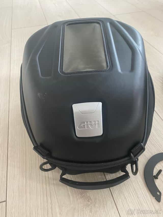 GIVI ST612 Tankvak s držiakom