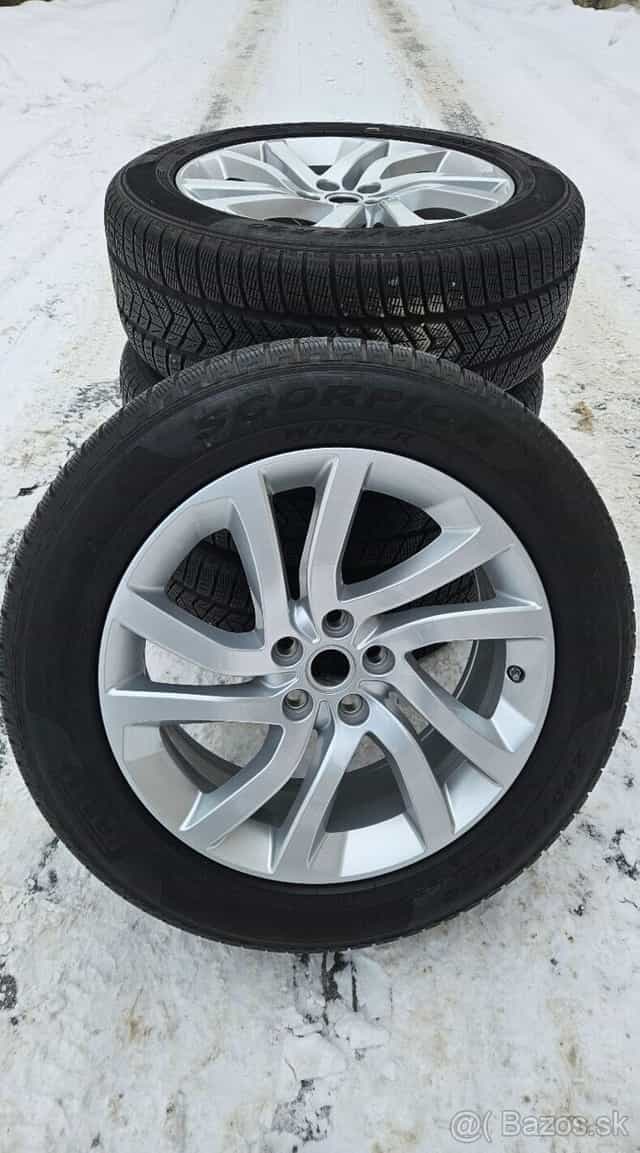 Originál Land Rover ALU kola R20 5x120 + Pirelli