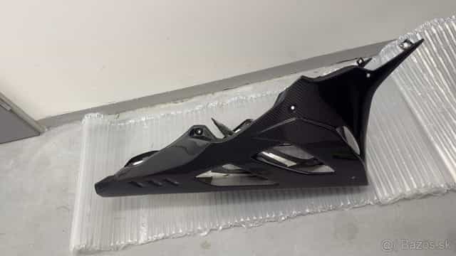 100% carbon kryt BMW S1000RR K67