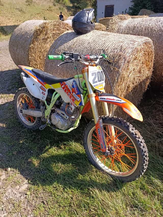 Predám pitbike 250