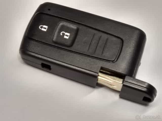 Toyota autokluč obal kluča avensis Rav yaris aygo prius