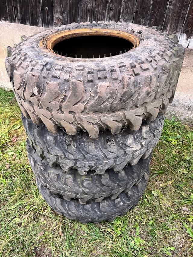 Silverstone 33x10,5 r15