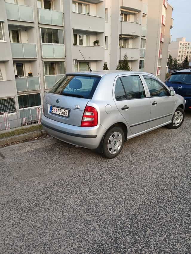 Skoda fabia 1.4.   2001