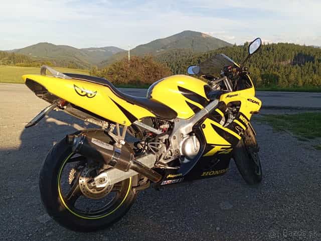 Honda CBR 600 F4