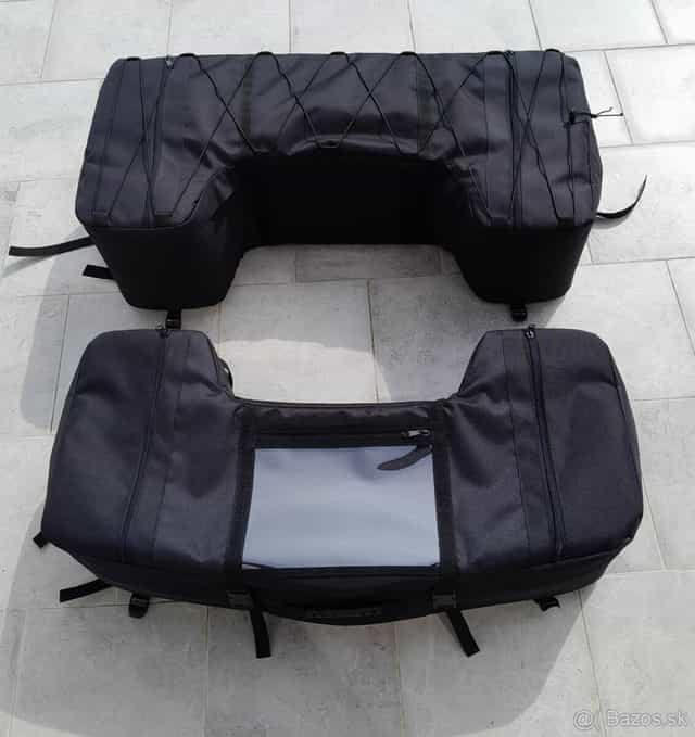 kufor, box na štvorkolku - čierna