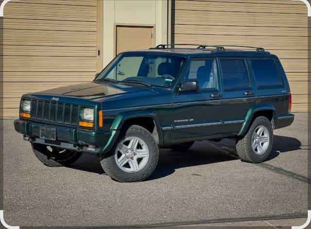Kúpim Jeep cherokee xj