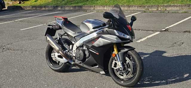 Aprilia RSV4 2022 1.majitel