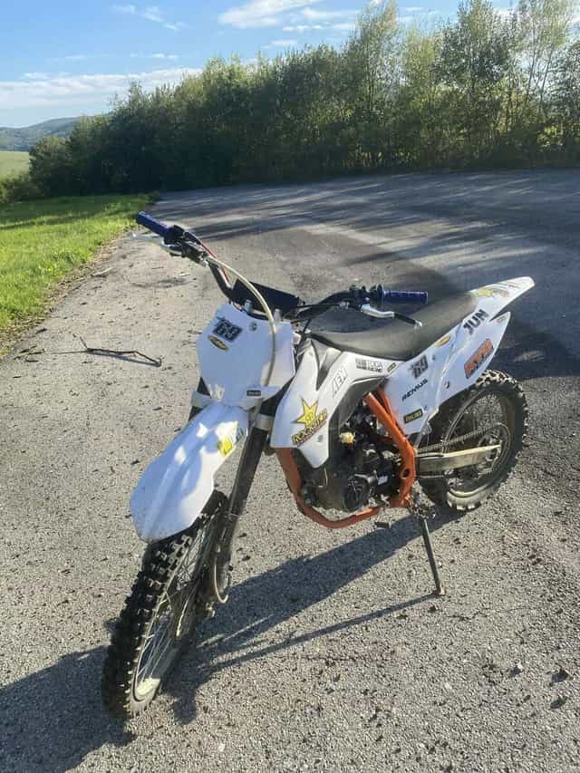 Dirtbike 250