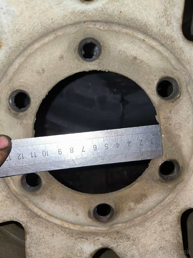 DISKY TOYOTA HILUX R15