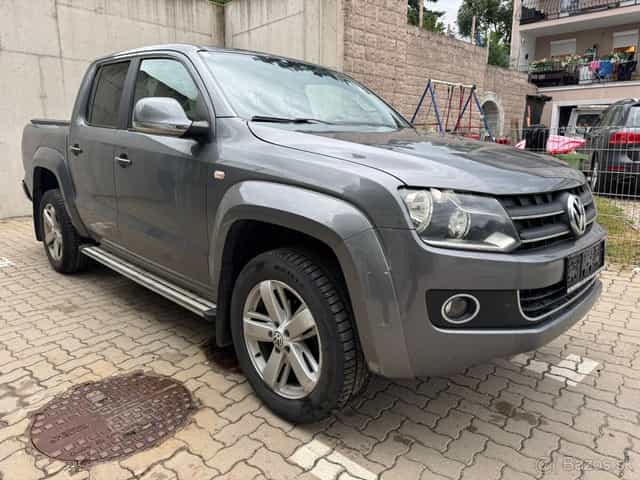 VW AMAROK DSG AUTOMAT ROK VÝROBY 2012  132 KW  4x4