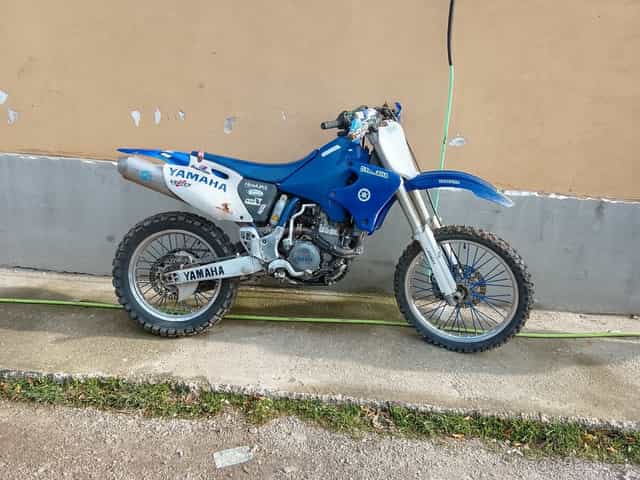 Predám Yamaha Wr 400 Rv2001