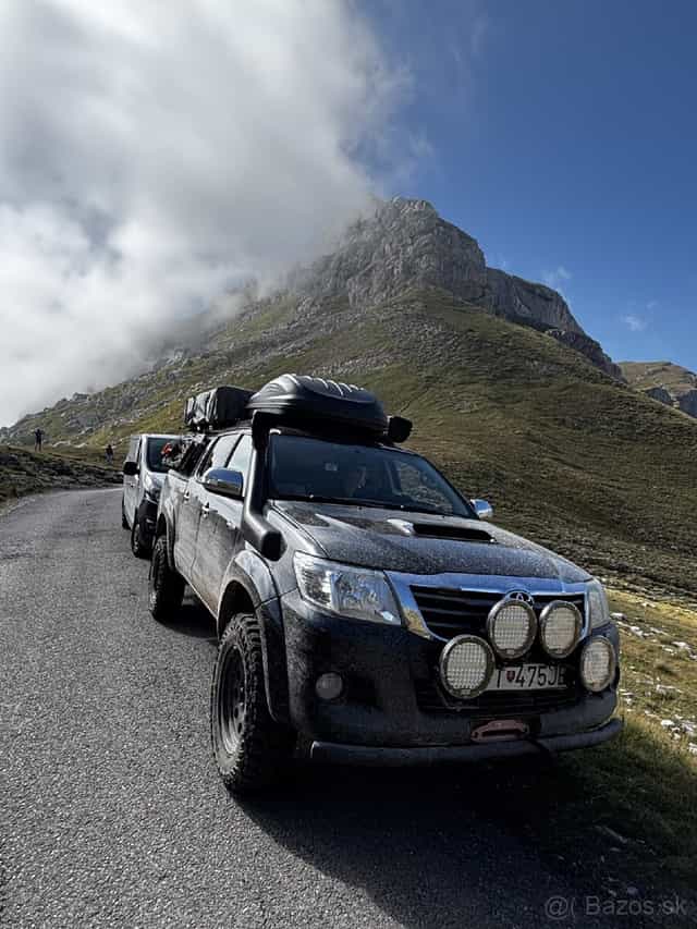 Toyota Hilux podvozková sada