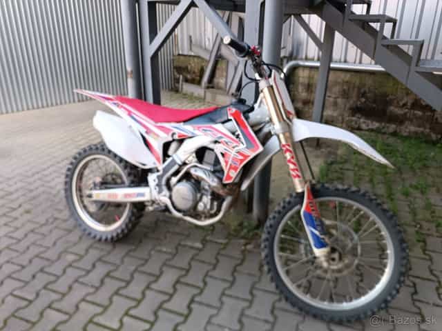 kupim zadretú/nepojazdnú cross motorku