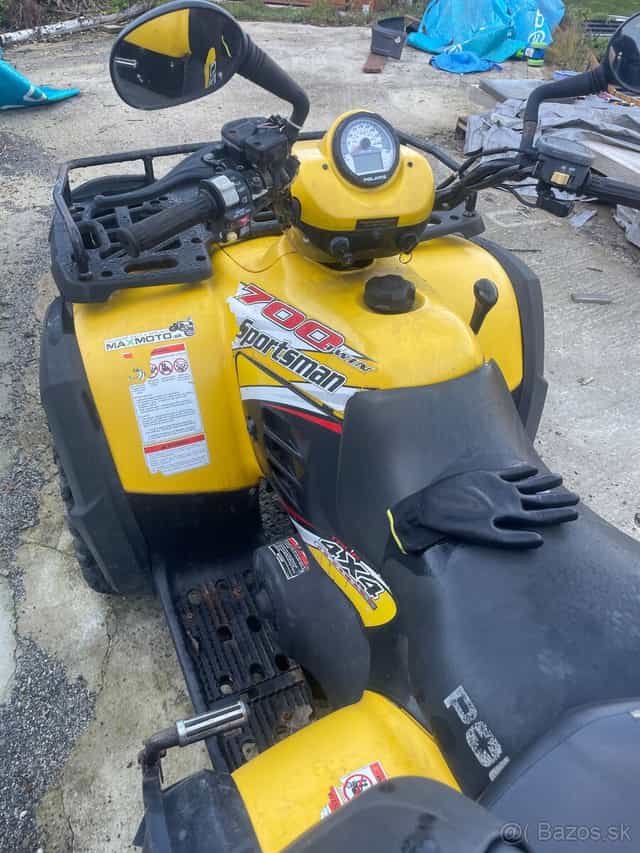 Polaris 700