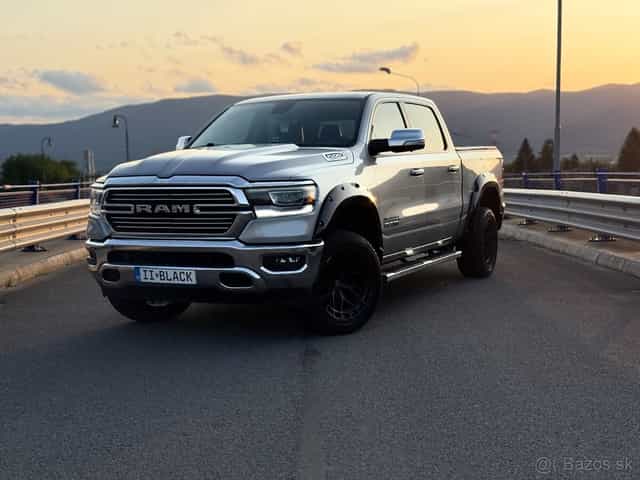 Dodge RAM 1500 Laramie