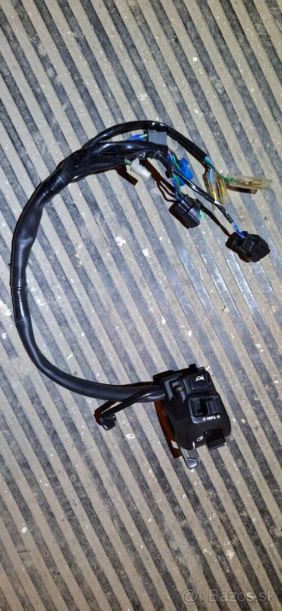 Honda CB600 Hornet 2005 prepínač svetiel ľavá strana